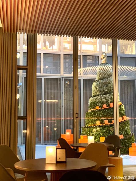 hermes cafe